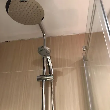 Near Disco Street יורט דה מאר