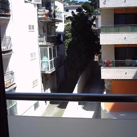 Near Disco Street Льорет-де-Мар