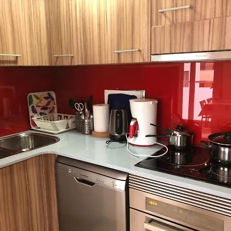 Near Disco Street דירה יורט דה מאר